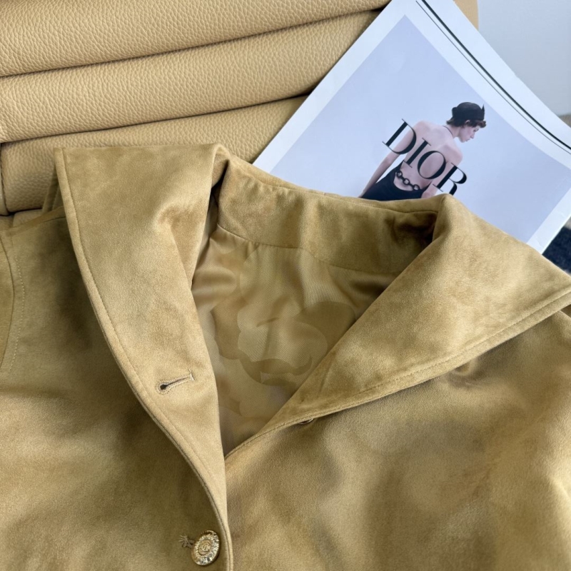 Ch**el outwear